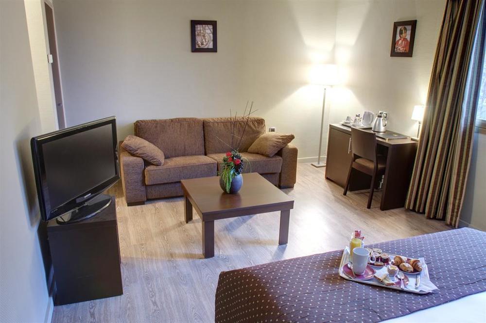 Best Western Hôtel des Barolles - Lyon Sud Brignais Quarto foto